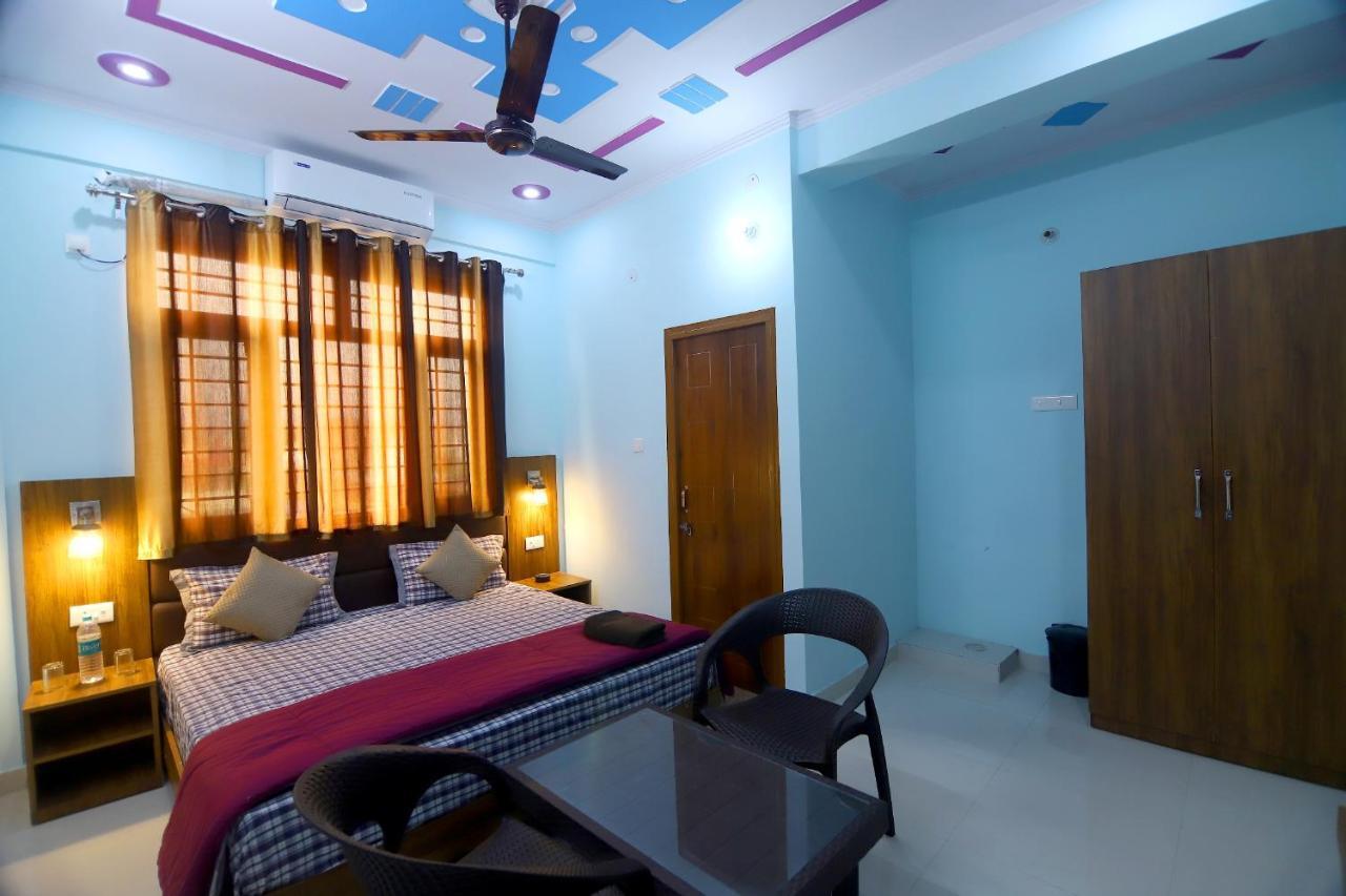 Hotel Comfort Inn Homestay Dehradun Buitenkant foto