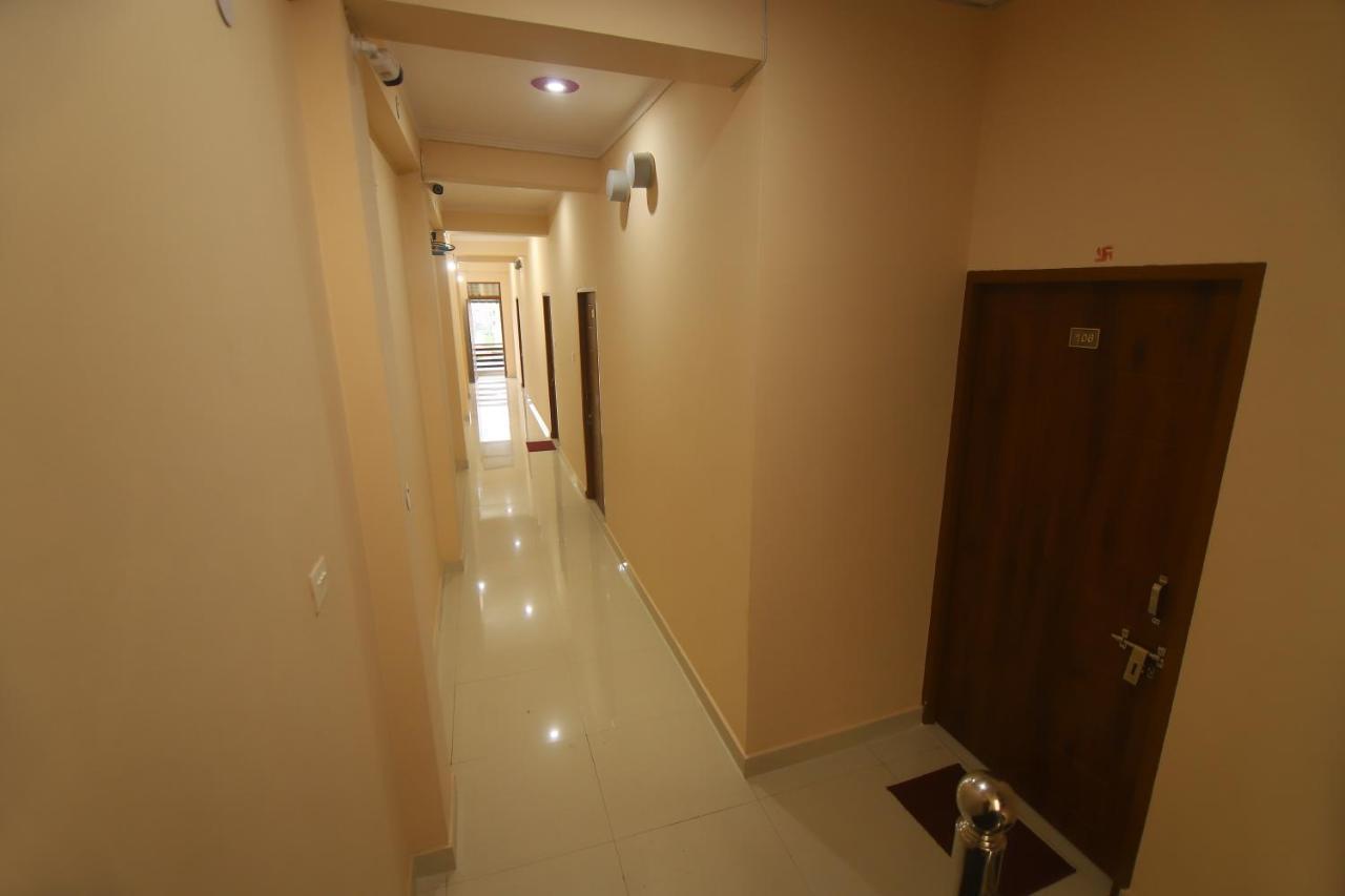 Hotel Comfort Inn Homestay Dehradun Buitenkant foto