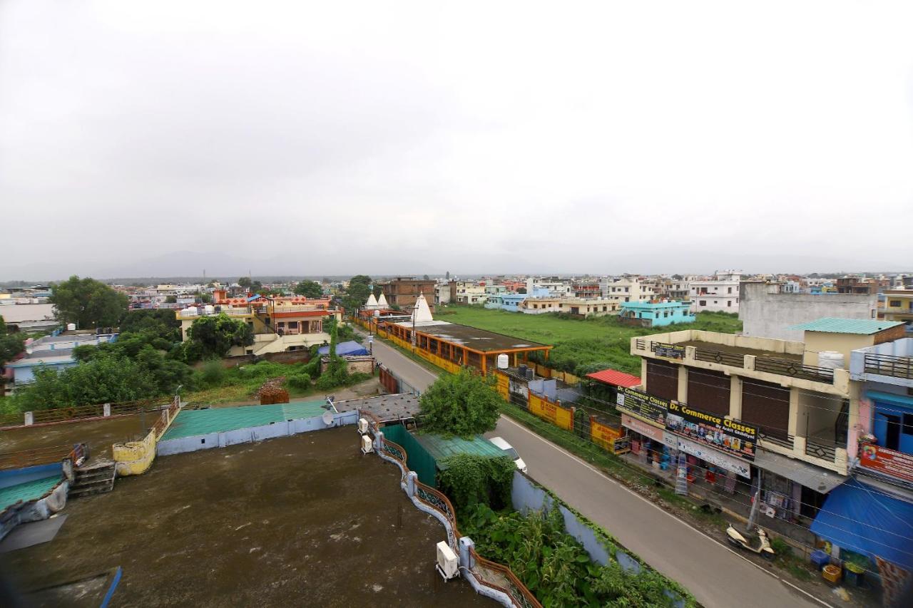 Hotel Comfort Inn Homestay Dehradun Buitenkant foto
