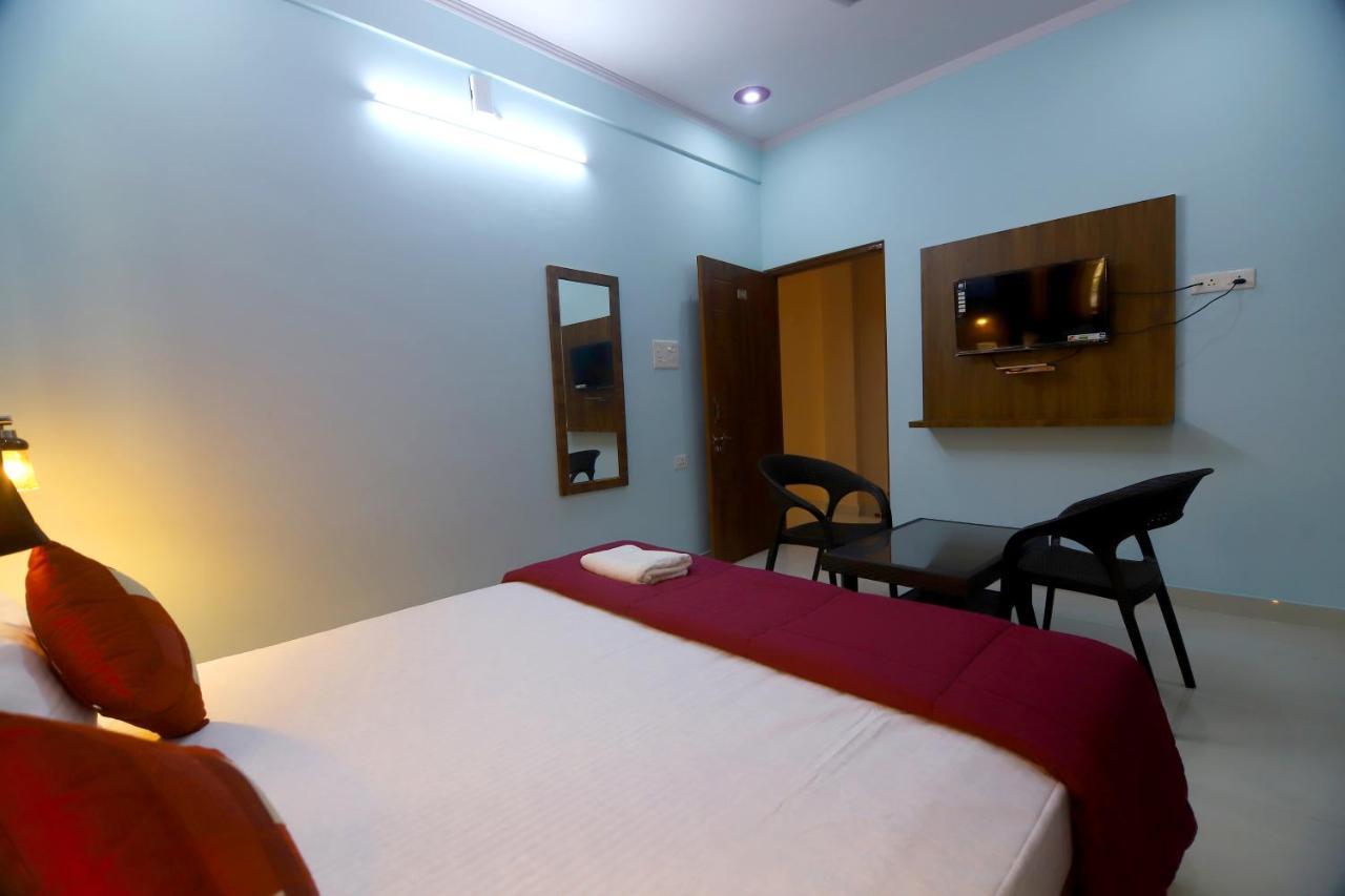 Hotel Comfort Inn Homestay Dehradun Buitenkant foto